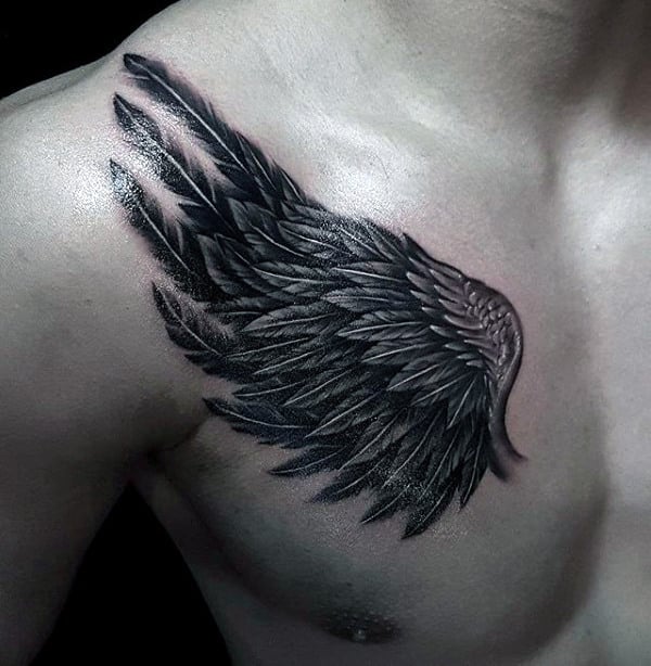 tatuaggio ali sul petto 27